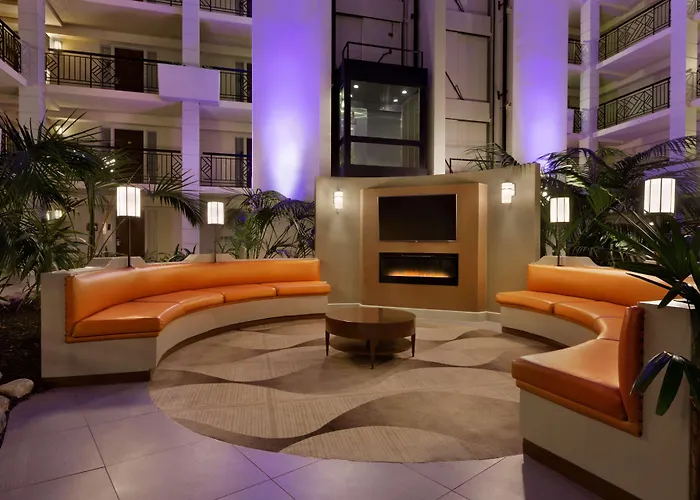 Embassy Suites By Hilton Piscataway Somerset